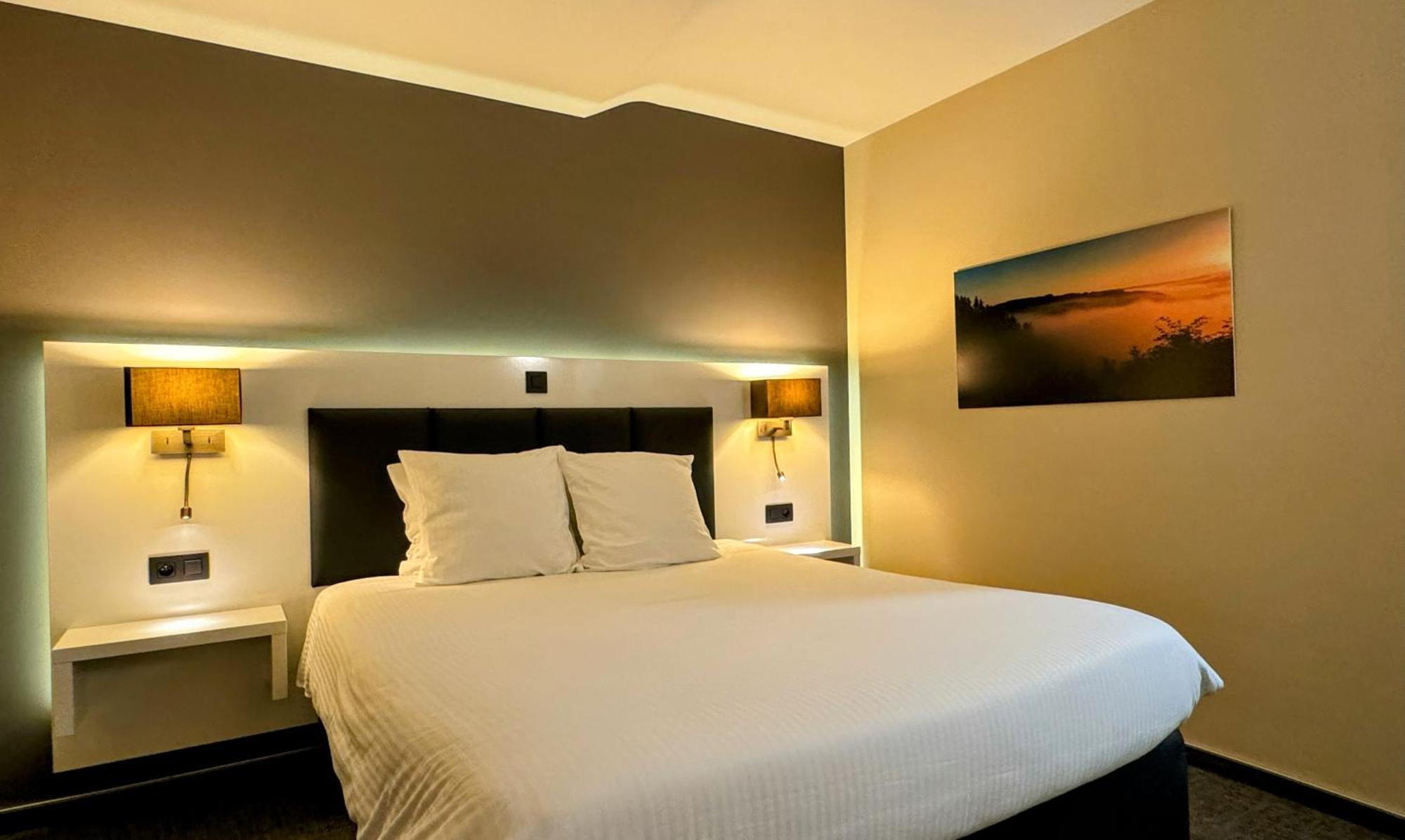 Hotel L'amandier Libramont-Chevigny